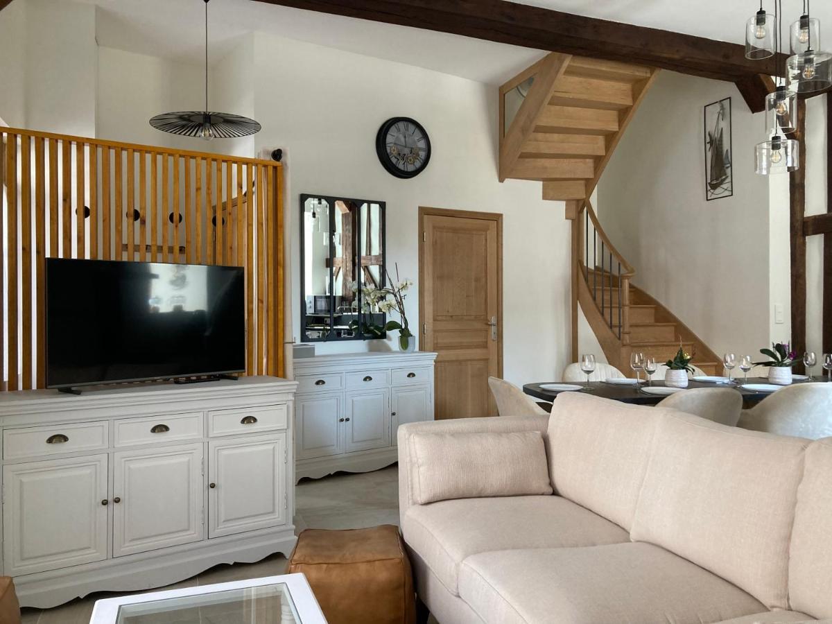 Maison Chaleureuse Au Cœur De Valery Sur Somme Hébergement de vacances *