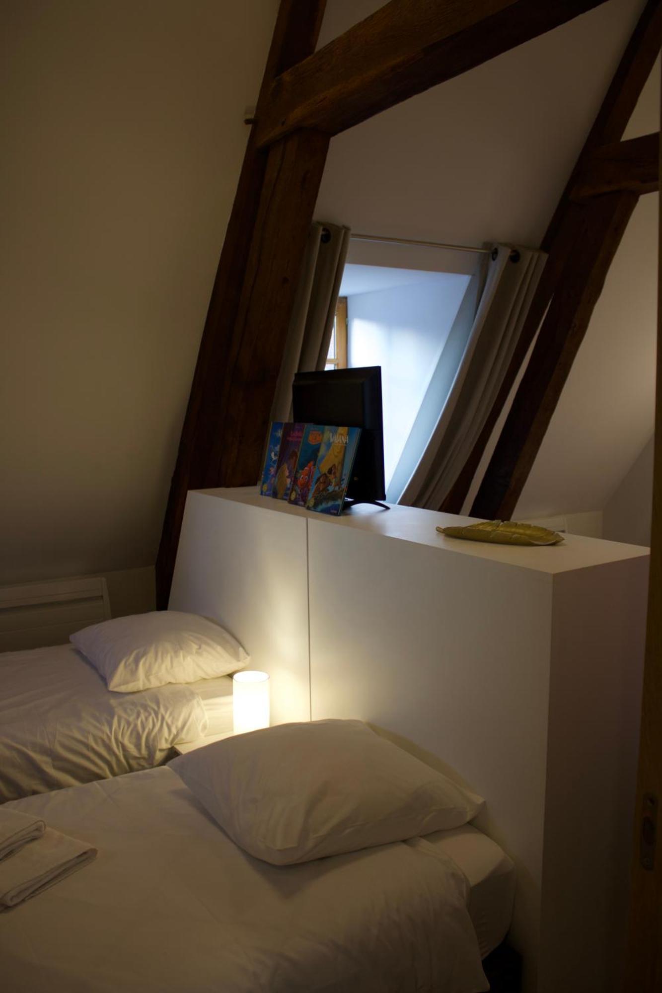 Maison Chaleureuse Au Cœur De Valery Sur Somme Hébergement de vacances