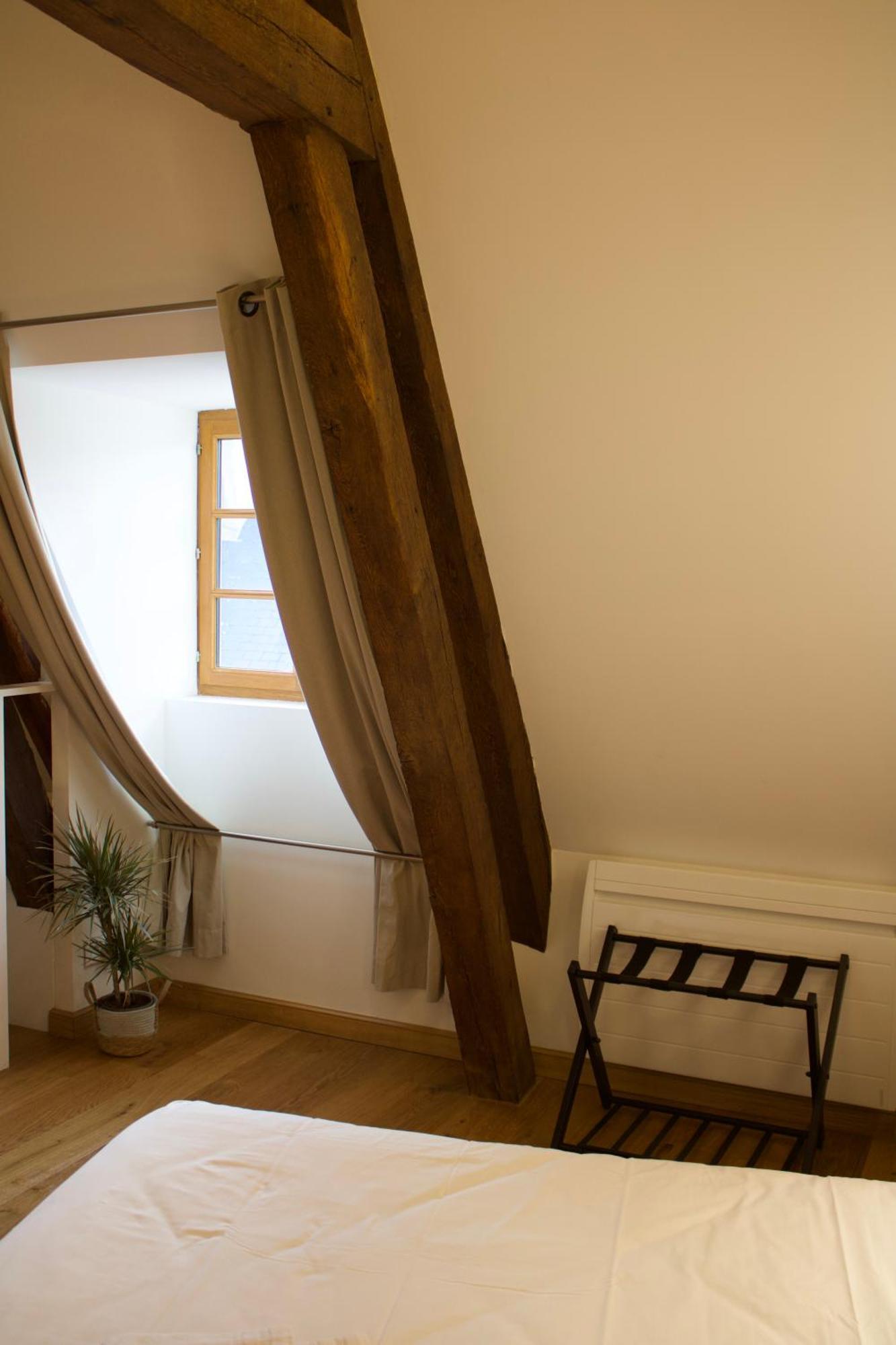 Maison Chaleureuse Au Cœur De Valery Sur Somme Hébergement de vacances *